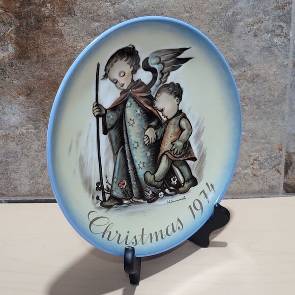 Schmid Hummel Christmas 1974 The Guardian Angel Decorative Wall Hanging Plate - Picture 6 of 11